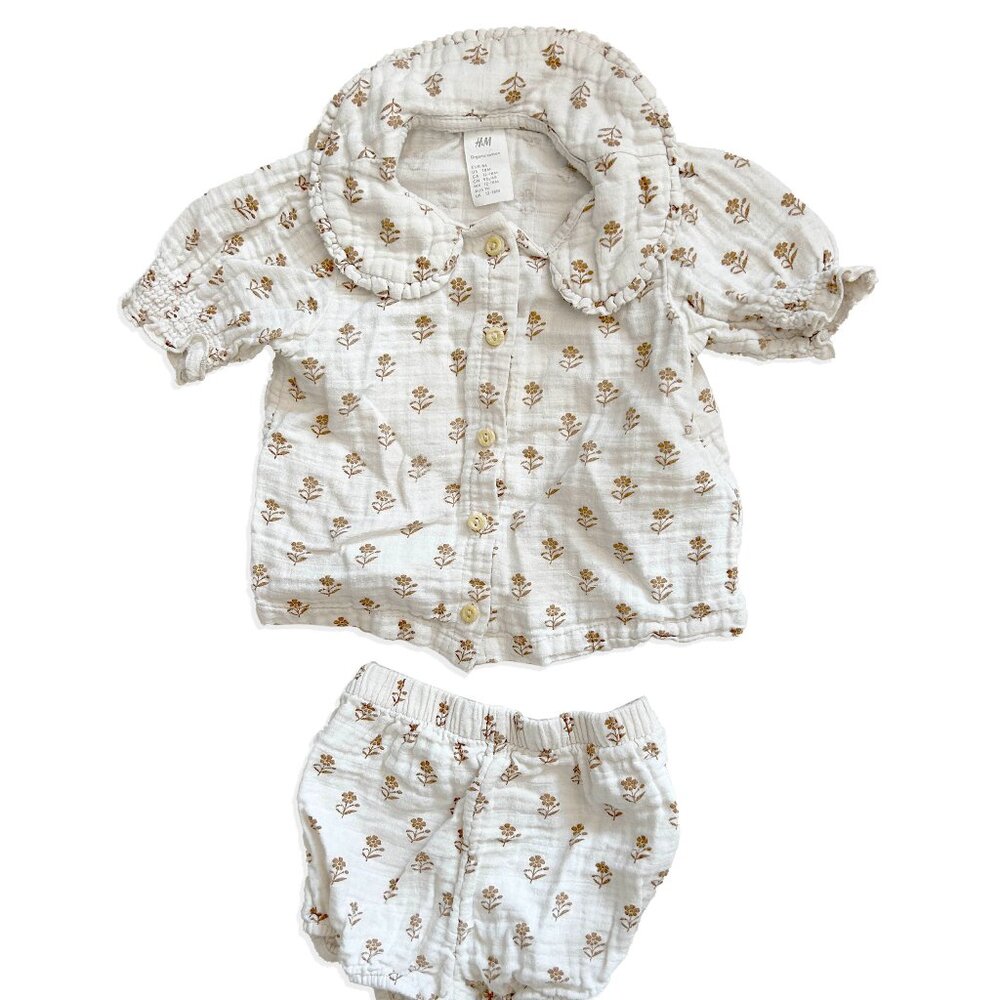 H&M Crinkled Muslin Two-Piece Set